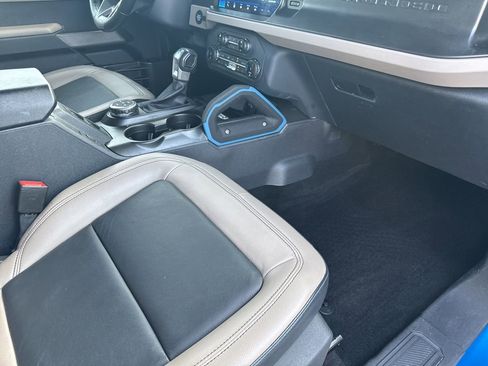 Used 2022 Ford Bronco Wildtrak image 51