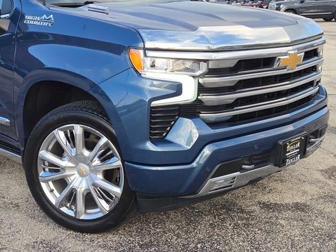 Used 2024 Chevrolet Silverado 1500 High Country AWD/4WD image 2