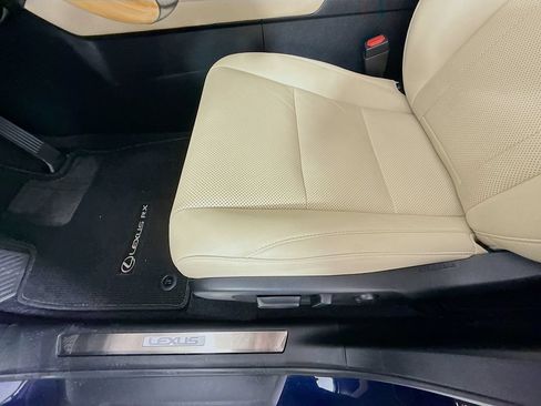 Certified 2021 Lexus RX 350L FWD w/ Premium Package image 19