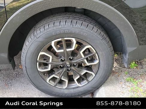 Used 2022 Hyundai Santa Cruz SEL w/ Activity Package FWD image 17