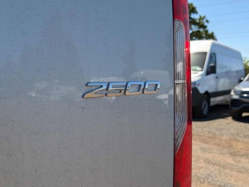 New 2025 Mercedes-Benz Sprinter 2500 image 21