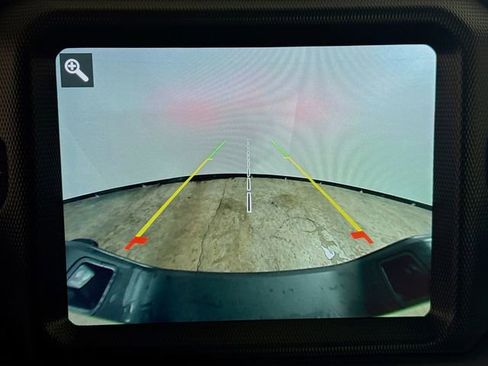 Used 2022 Jeep Gladiator Overland w/ Popular Equipment Package image 18