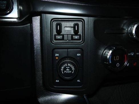 Used 2021 BMW X5 M50i w/ Executive Package AWD/4WD image 18