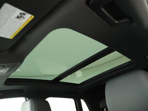 New 2025 Audi Q3 2.0T Premium image 26