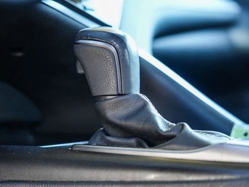 Used 2023 Toyota Camry SE FWD image 19
