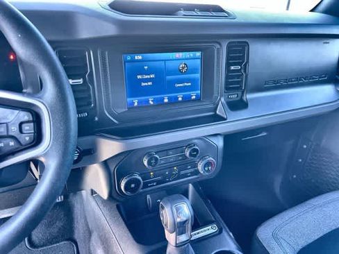 Used 2023 Ford Bronco 4-Door AWD/4WD image 18