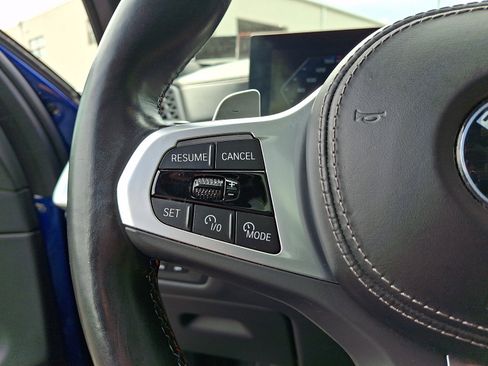 Used 2024 BMW X5 M60i AWD/4WD image 19