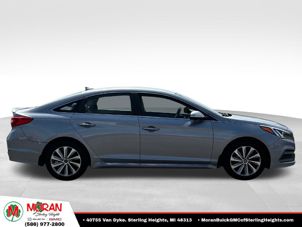 Used 2016 Hyundai Sonata Sport w/ Cargo Package FWD image 6