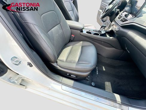 Used 2023 Nissan Altima 2.5 SL AWD/4WD image 36