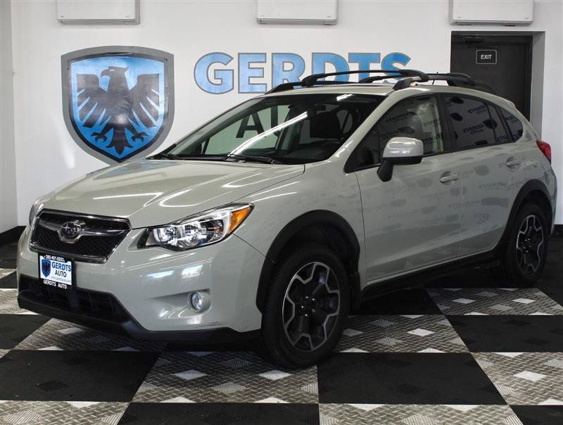 Used 2014 Subaru Crosstrek 2.0i Premium w/ Moonroof Package AWD/4WD image 1