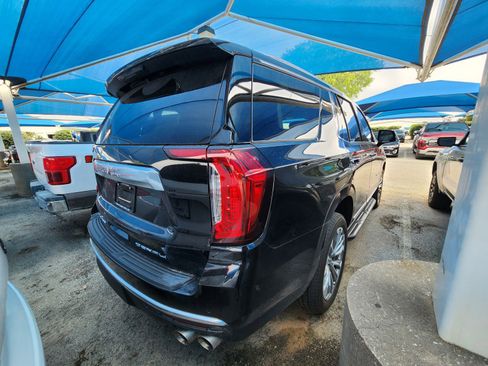 Used 2024 GMC Yukon Denali AWD/4WD image 4