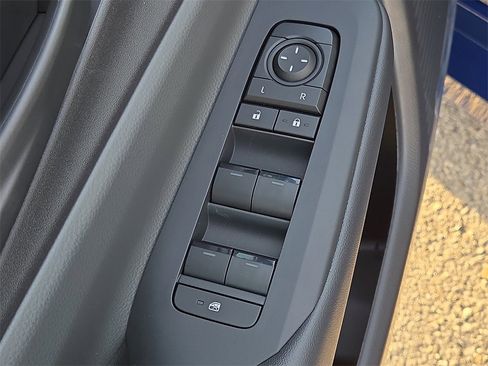 New 2026 Toyota Prius LE image 18