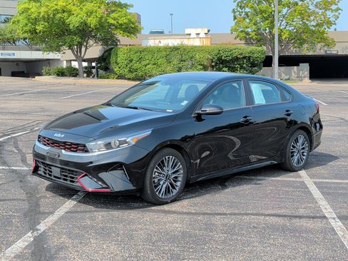 Certified 2023 Kia Forte GT-Line w/ GT-Line Premium Package FWD image 2