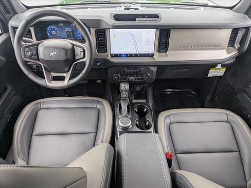 New 2025 Ford Bronco Outer Banks image 15