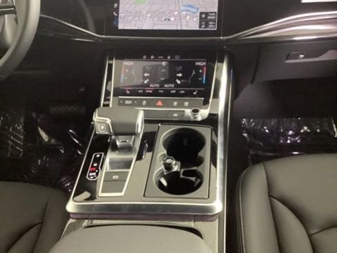 New 2026 Audi Q7 2.0T Premium image 22