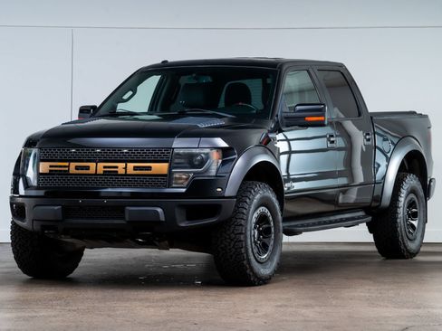 Used 2013 Ford F150 Raptor w/ Luxury Equipment Group AWD/4WD image 3
