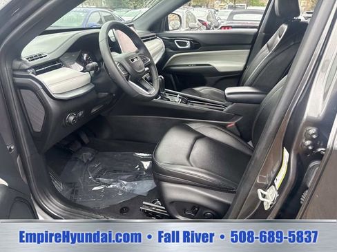 Used 2024 Jeep Compass Limited AWD/4WD image 19