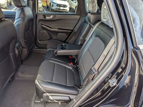 New 2026 Ford Escape SE image 12