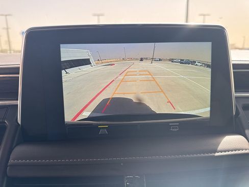 Used 2023 Chevrolet Tahoe Z71 image 24