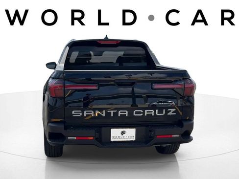 Used 2025 Hyundai Santa Cruz SEL image 4