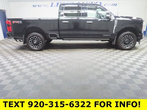 Used 2024 Ford F250 Platinum image 2