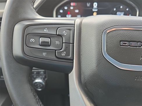 Used 2024 GMC Sierra 3500 Denali w/ Denali Reserve Package image 17