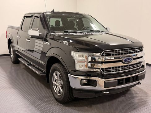 Used 2018 Ford F150 Lariat w/ Equipment Group 502A Luxury image 4