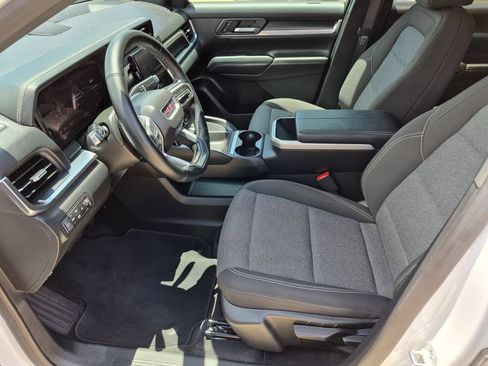Used 2025 GMC Terrain Elevation AWD/4WD image 25