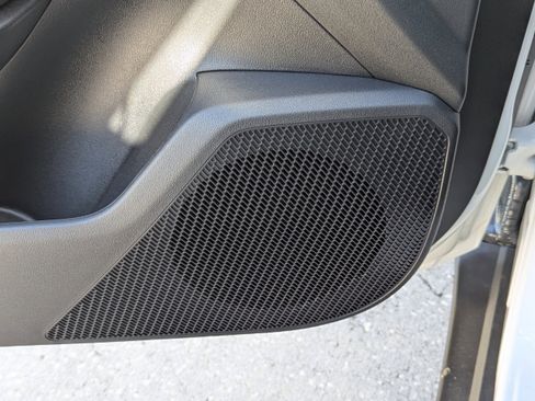 New 2025 Kia K4 LX image 17