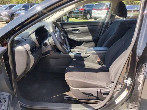 Used 2024 Nissan Sentra S FWD image 10