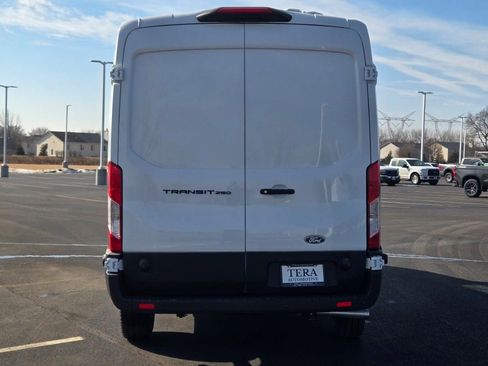 New 2026 Ford Transit 250 148 Medium Roof RWD image 12