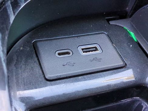 Used 2022 Cadillac Escalade Sport image 21