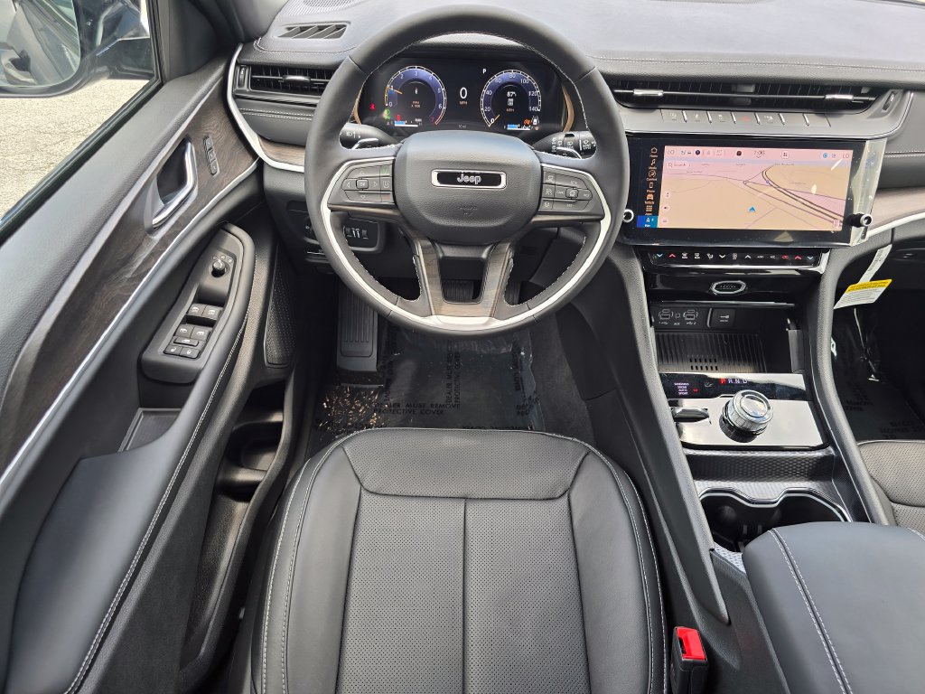 New 2026 Jeep Grand Cherokee Limited AWD/4WD image 30