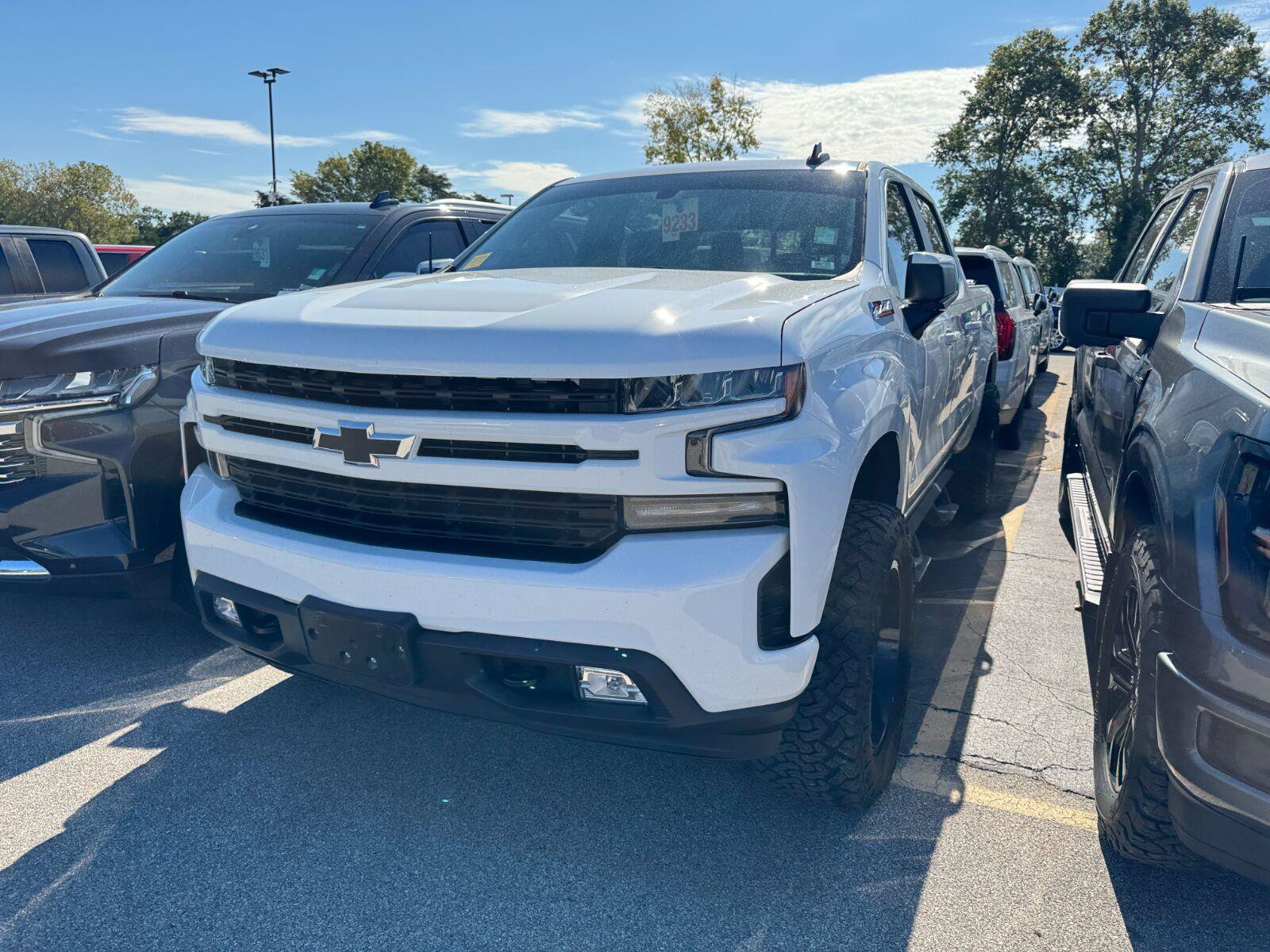 Used 2021 Chevrolet Silverado 1500 RST w/ All Star Edition Plus AWD/4WD image 2