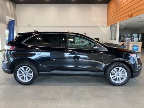 Used 2018 Ford Edge SEL w/ Equipment Group 201A AWD/4WD image 4