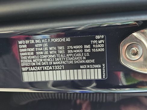 Used 2019 Porsche Cayenne AWD/4WD image 30