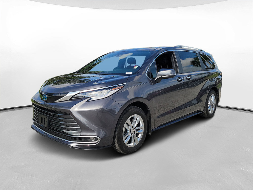 Used 2025 Toyota Sienna Limited FWD 360° Tour