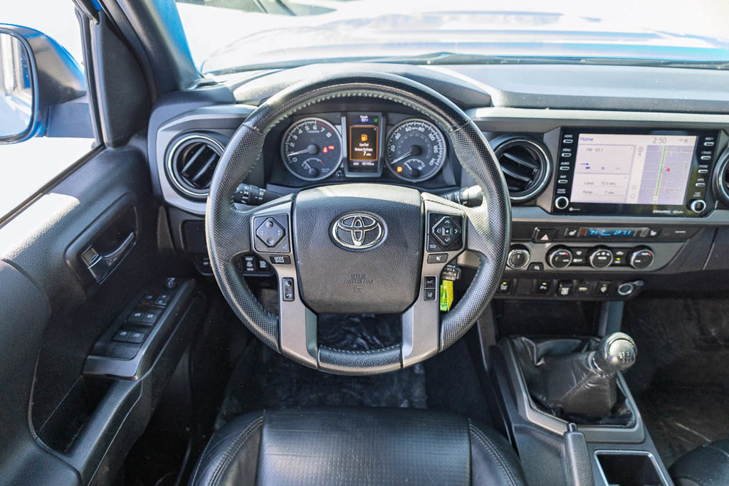 Used 2021 Toyota Tacoma TRD Sport w/ TRD Premium Sport Package AWD/4WD image 2