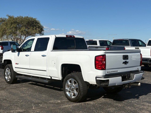 Used 2019 Chevrolet Silverado 2500 LTZ w/ Duramax Plus Package AWD/4WD image 4