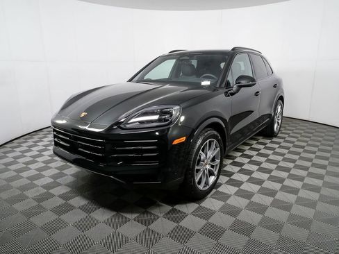 New 2026 Porsche Cayenne image 1