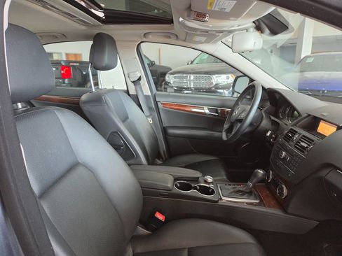 Used 2009 Mercedes-Benz C 300 4MATIC Sedan image 30