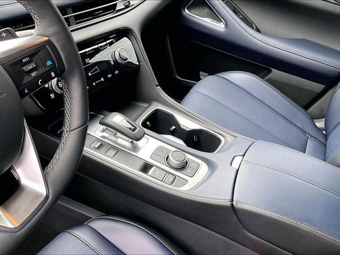 Certified 2026 INFINITI QX60 Sport w/ Dark Cargo Package image 19