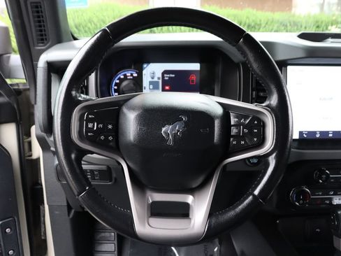 Used 2022 Ford Bronco Everglades AWD/4WD image 19