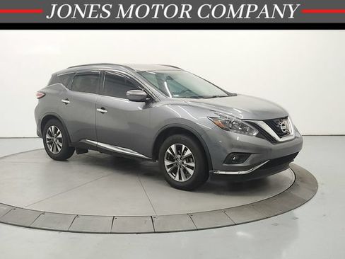 Used 2016 Nissan Murano SV FWD image 1