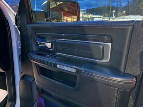 Used 2016 RAM 1500 Limited image 10