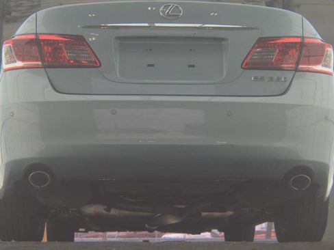 Used 2011 Lexus ES 350 image 5