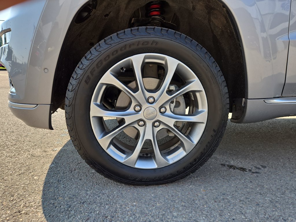 Used 2019 Jeep Grand Cherokee Summit w/ Platinum Series Group AWD/4WD image 10