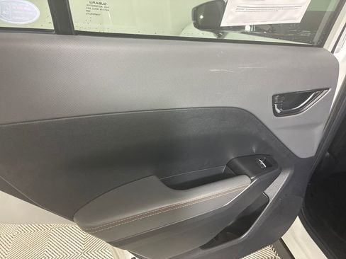 Certified 2025 Subaru Crosstrek 2.5i Limited w/ Crosstrek Mirror Package image 34