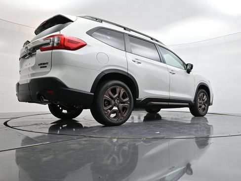 Certified 2025 Subaru Ascent Bronze Edition w/ Popular Package #2 AWD/4WD image 39