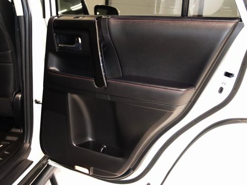 Used 2023 Toyota 4Runner TRD Off-Road image 64